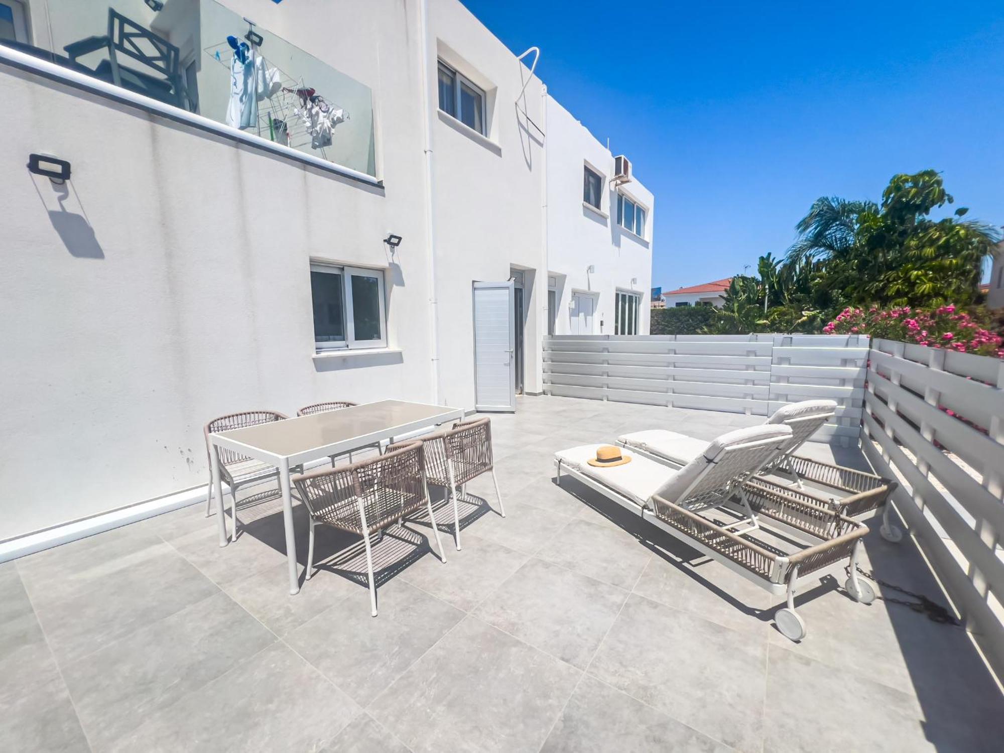 Musan Boutique Apartments أيا نابا الغرفة الصورة